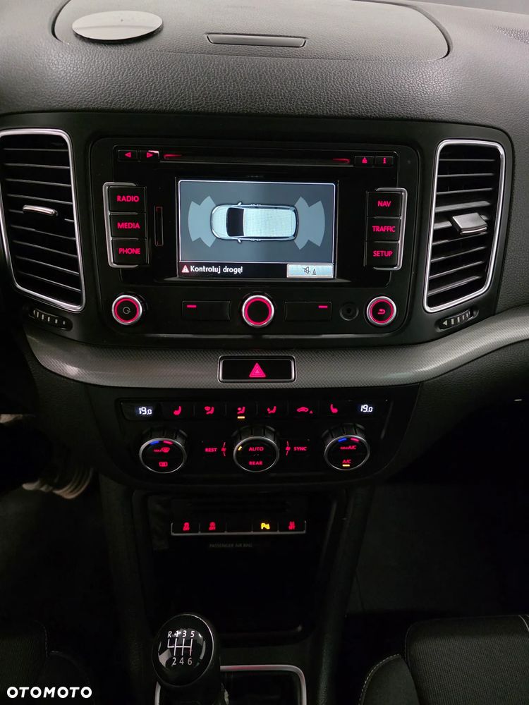 Volkswagen Sharan 2.0 TDI Blue Motion Style - 9