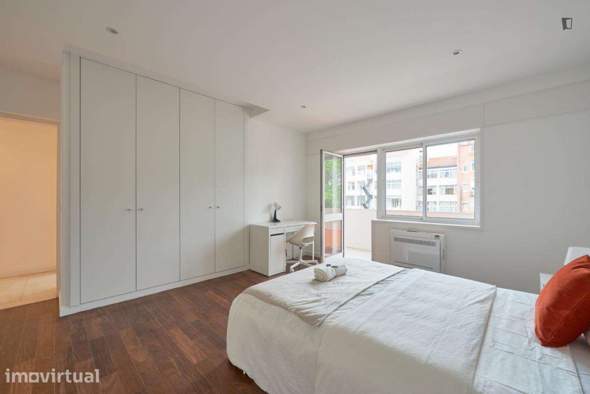Quarto - localizado em Entrecampos Lisbon - Grande imagem: 3/25