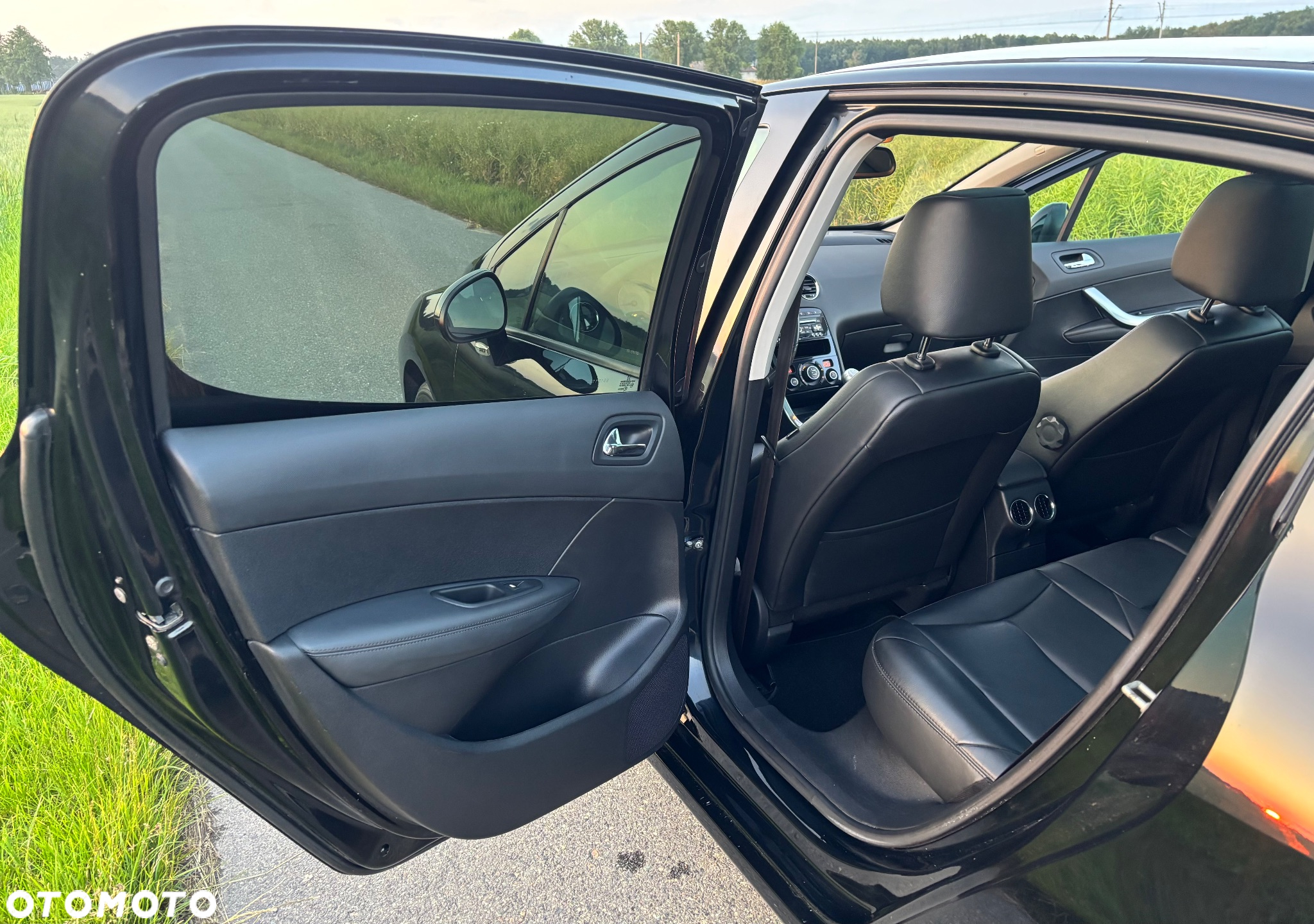 Peugeot 308 HDi FAP 150 Allure - 26
