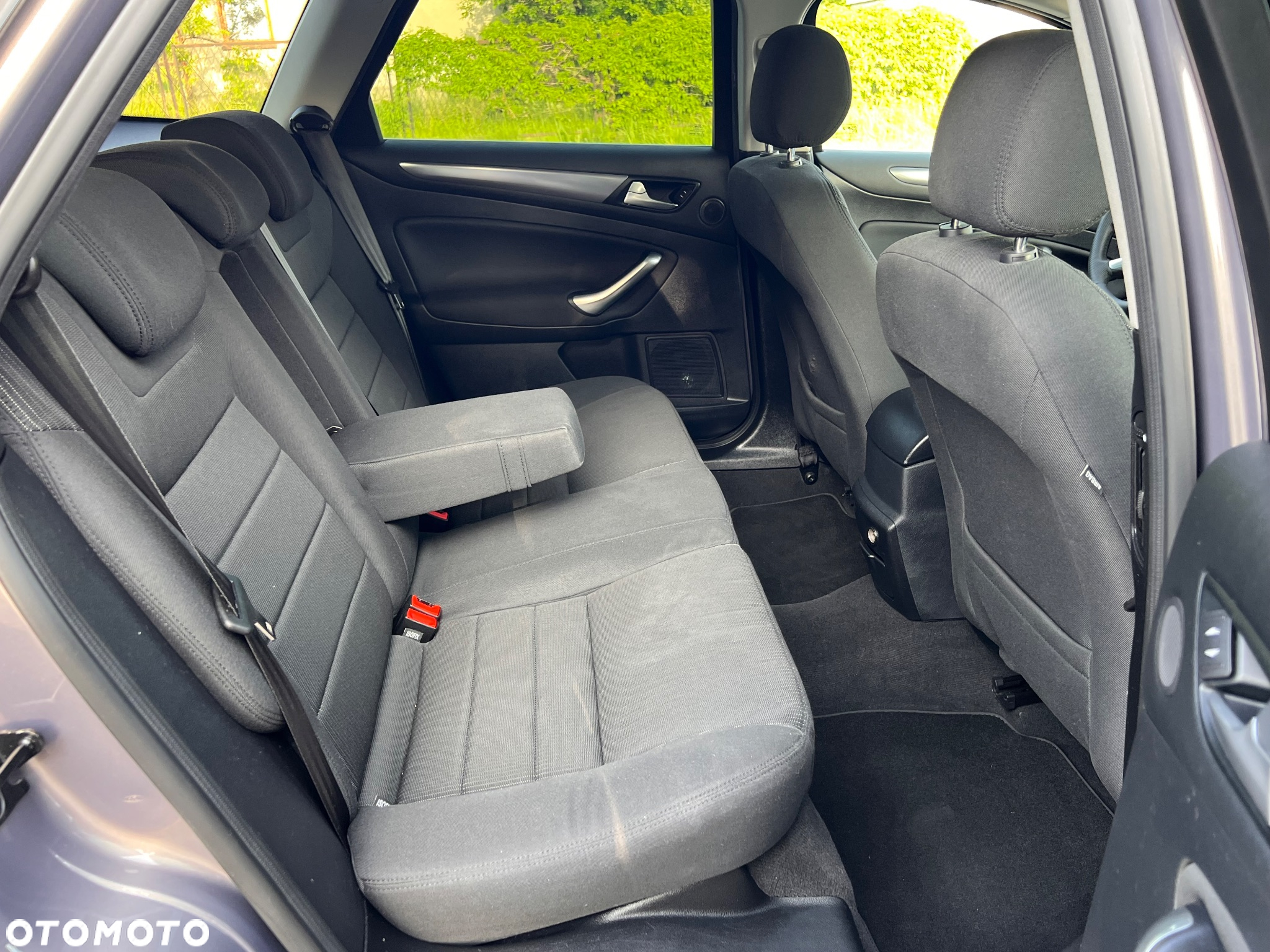 Ford Mondeo 1.6 T Titanium - 24