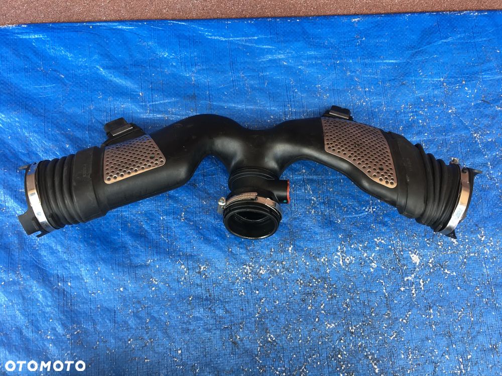 Mercedes W219 CLS W211 E Klasa 3.0 V6 Diesel OM 642 Rura Wąż Dolot Przewód Powietrza Turbo  A6420943497 - 1