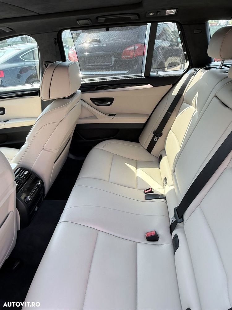 BMW Seria 5 535d xDrive AT - 12