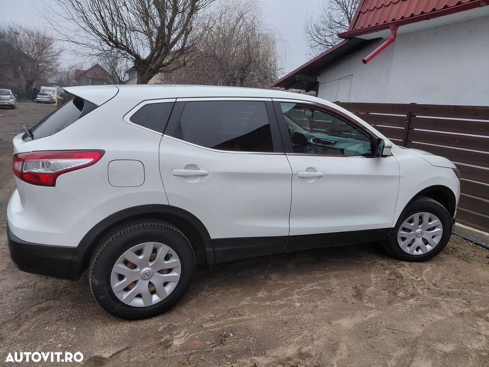 Nissan Qashqai - 12