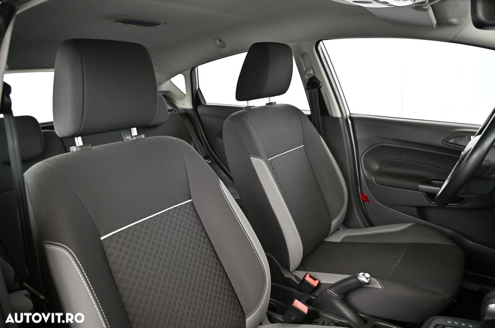 Ford Fiesta 1.0 EcoBoost Powershift Titanium - 22