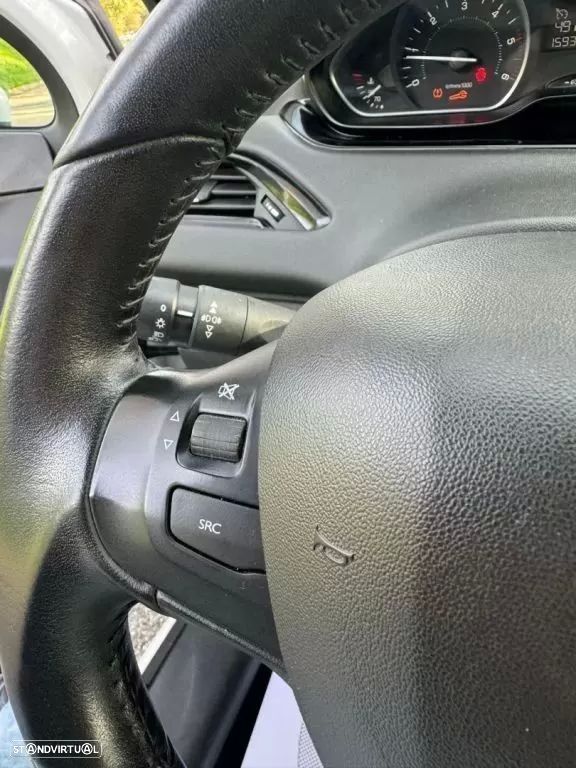 Peugeot 208 1.6 BlueHDi Active - 17