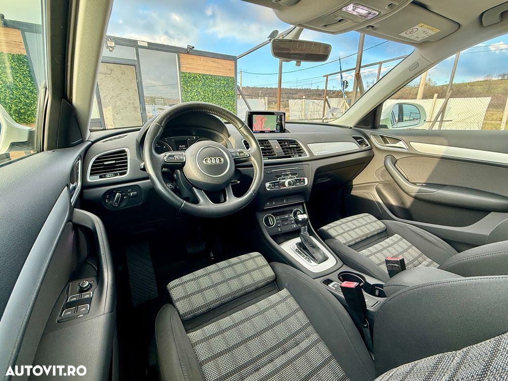 Audi Q3 2.0 TDI Quattro Stronic Design - 7