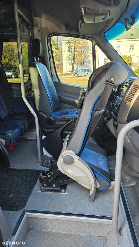 Mercedes-Benz SPRINTER 519 CDI - 6