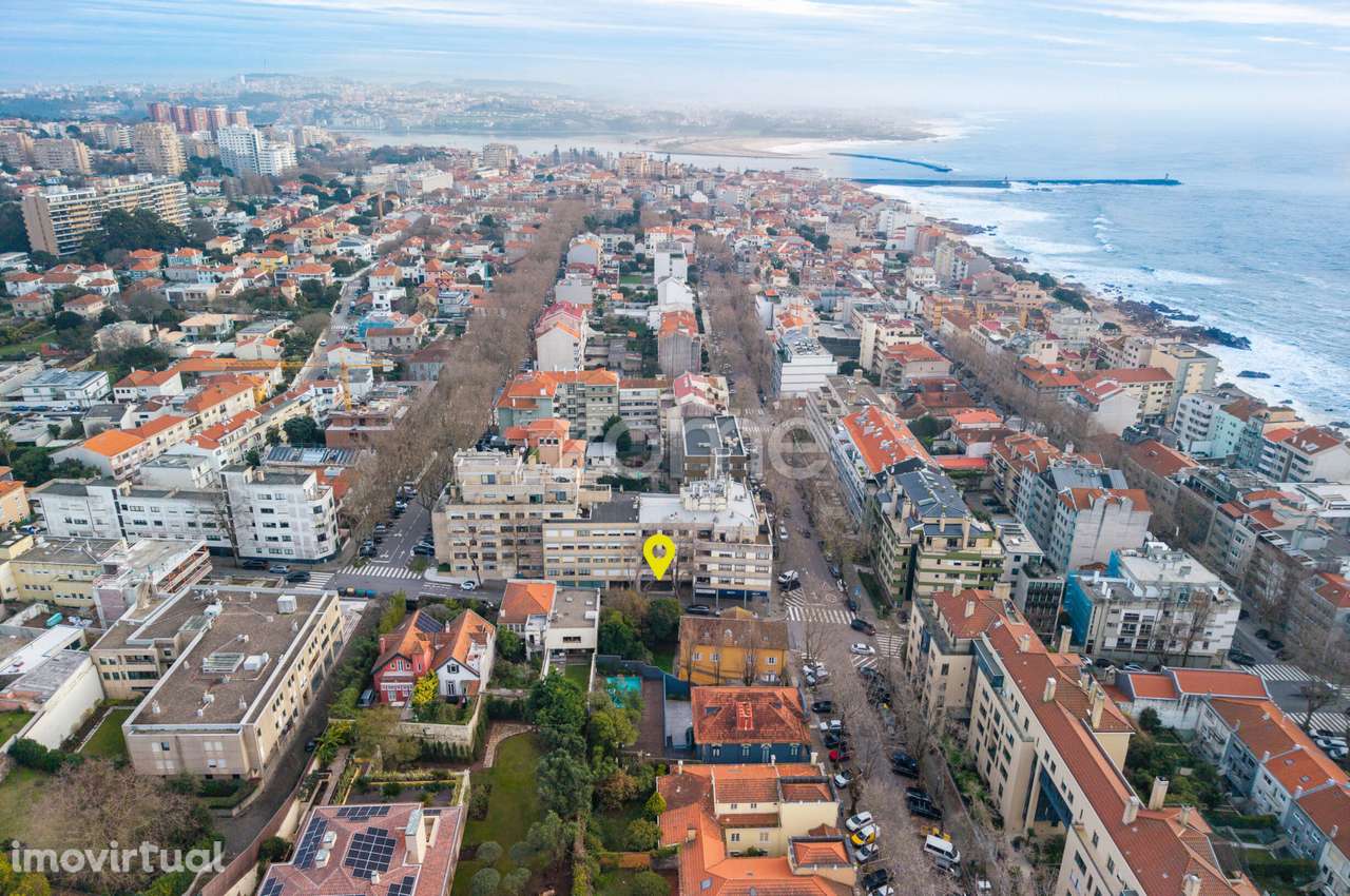 Escritório com Potencial de Conversão em Habitação Foz do Douro, Po... - Grande imagem: 3/17