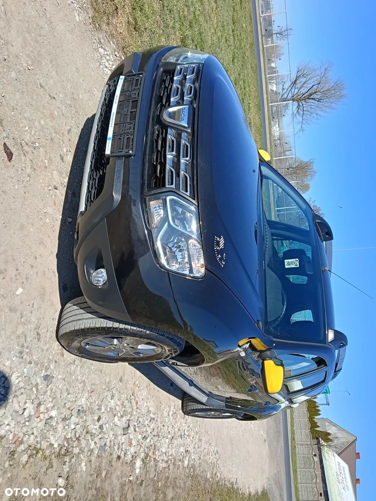 Dacia Duster 1.2 TCe Celebration - 8