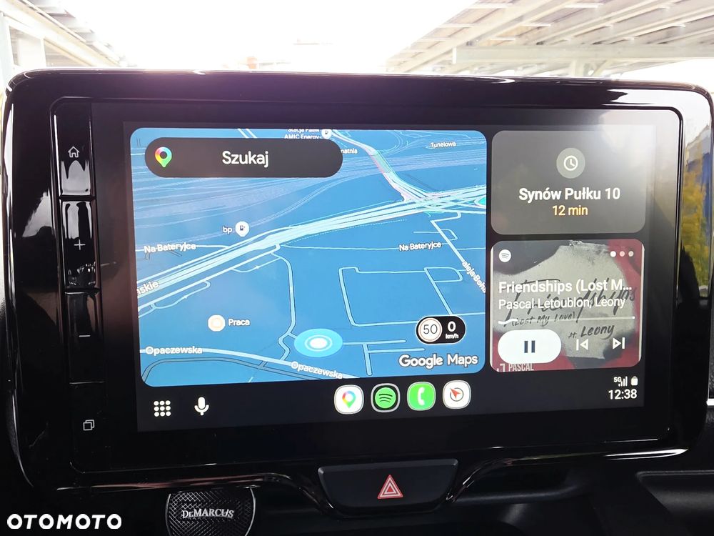Toyota Yaris Hybrid 1.5 Style - 29