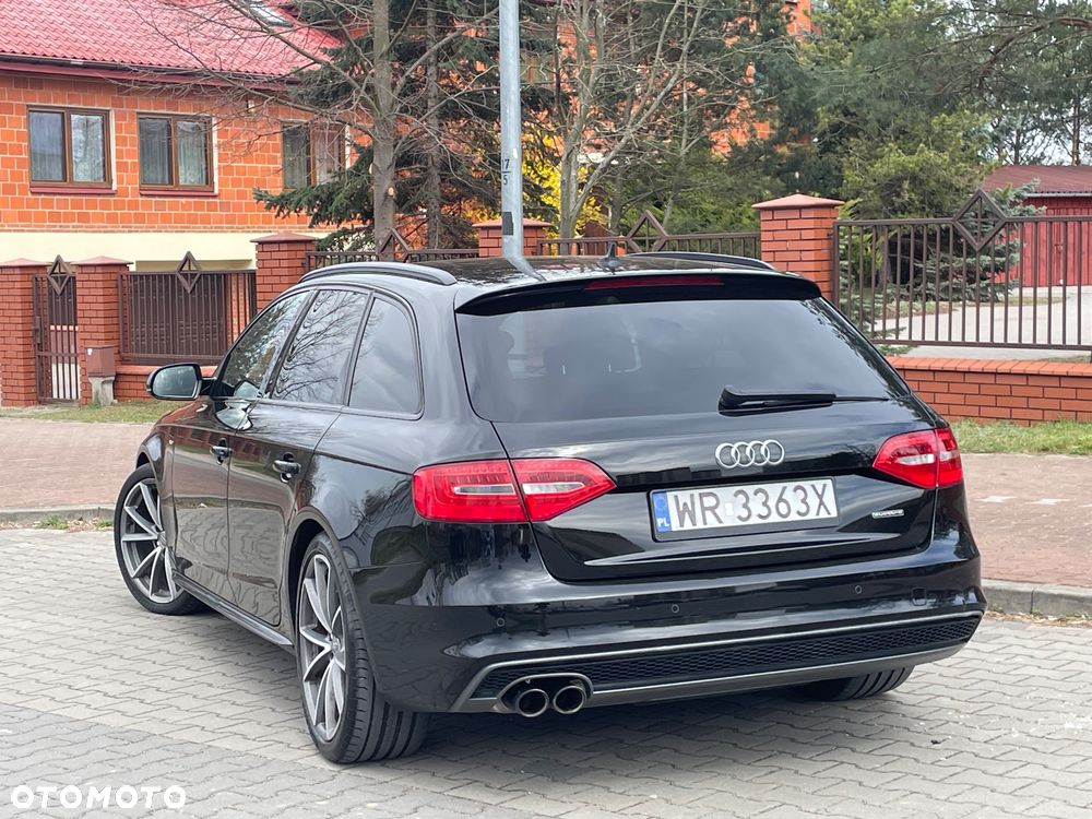 Audi A4 Avant - 4