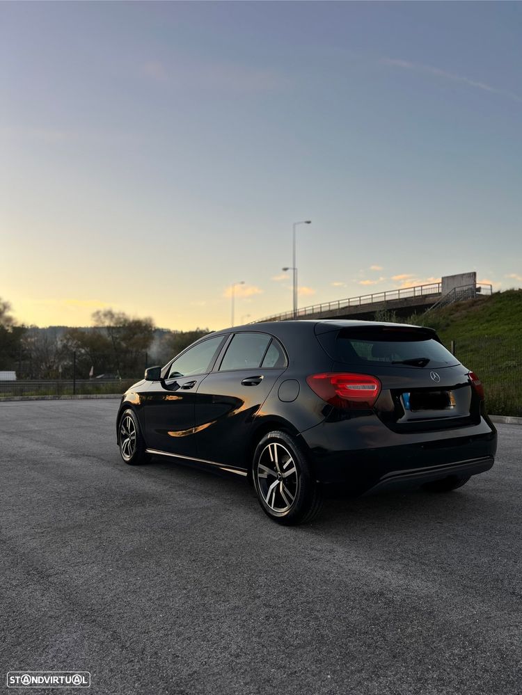 Mercedes-Benz A 180 d Urban - 3