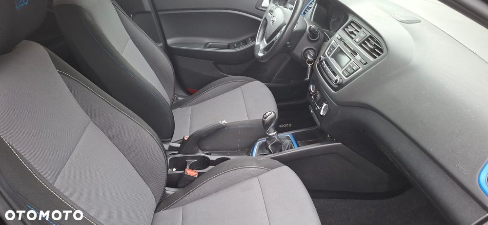 Hyundai i20 blue 1.0 T-GDI Active Passion - 12