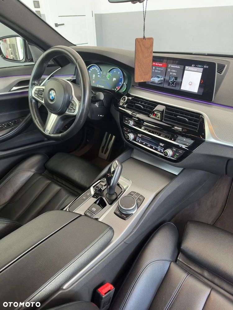 BMW Seria 5 520d M Sport - 19