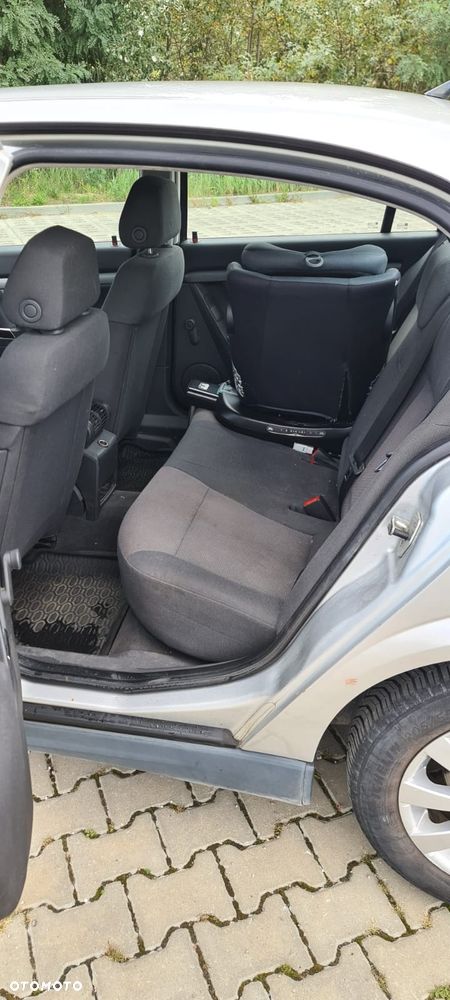 Opel Vectra - 8