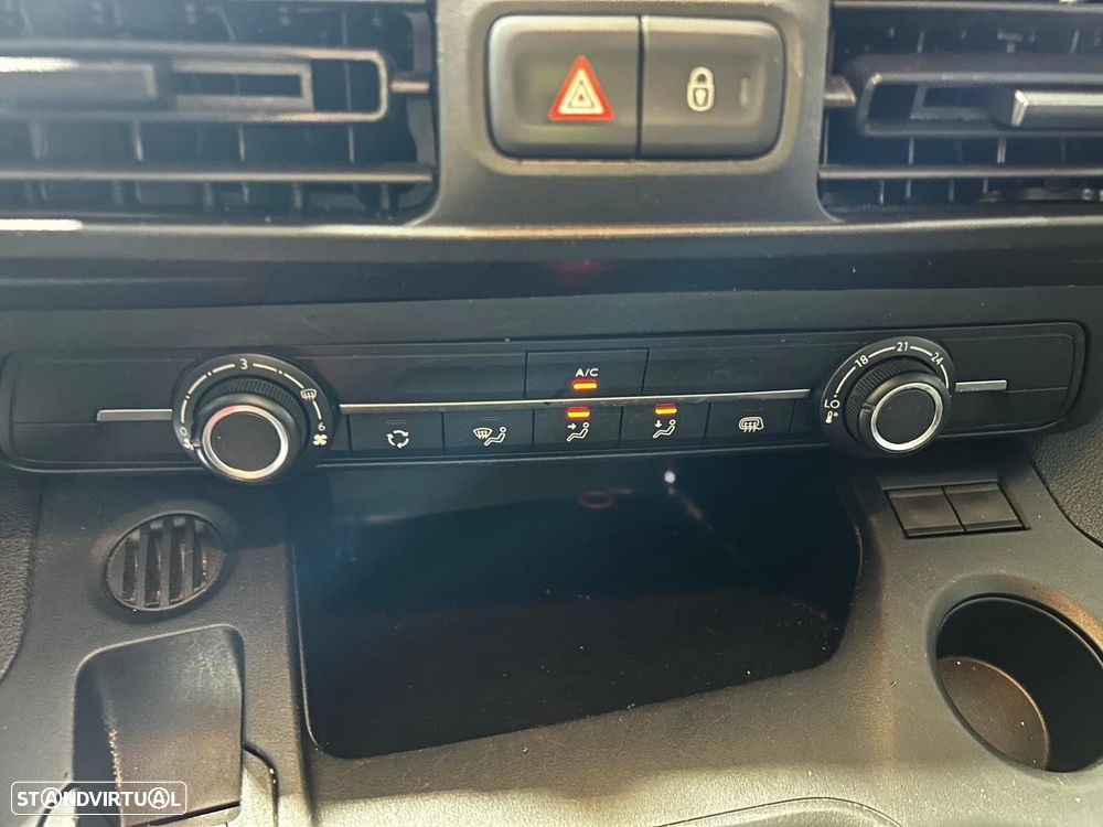 Peugeot PARTNER BLUE-HDI PREMIUM L1 - 27