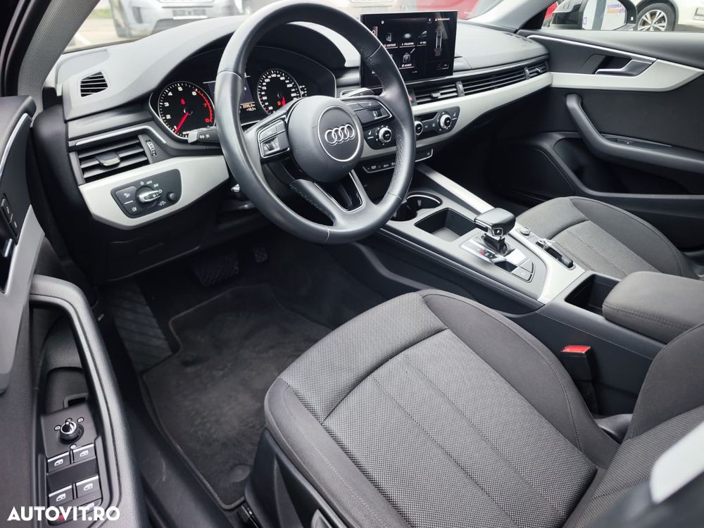 Audi A4 35 TFSI S tronic MHEV Advanced - 5