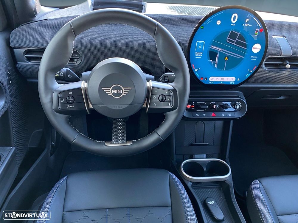 MINI 5 Portas Cooper Classic Auto - 5