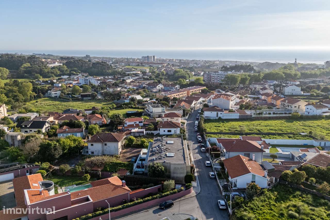 Moradia V3 em Francelos - Grande imagem: 2/23