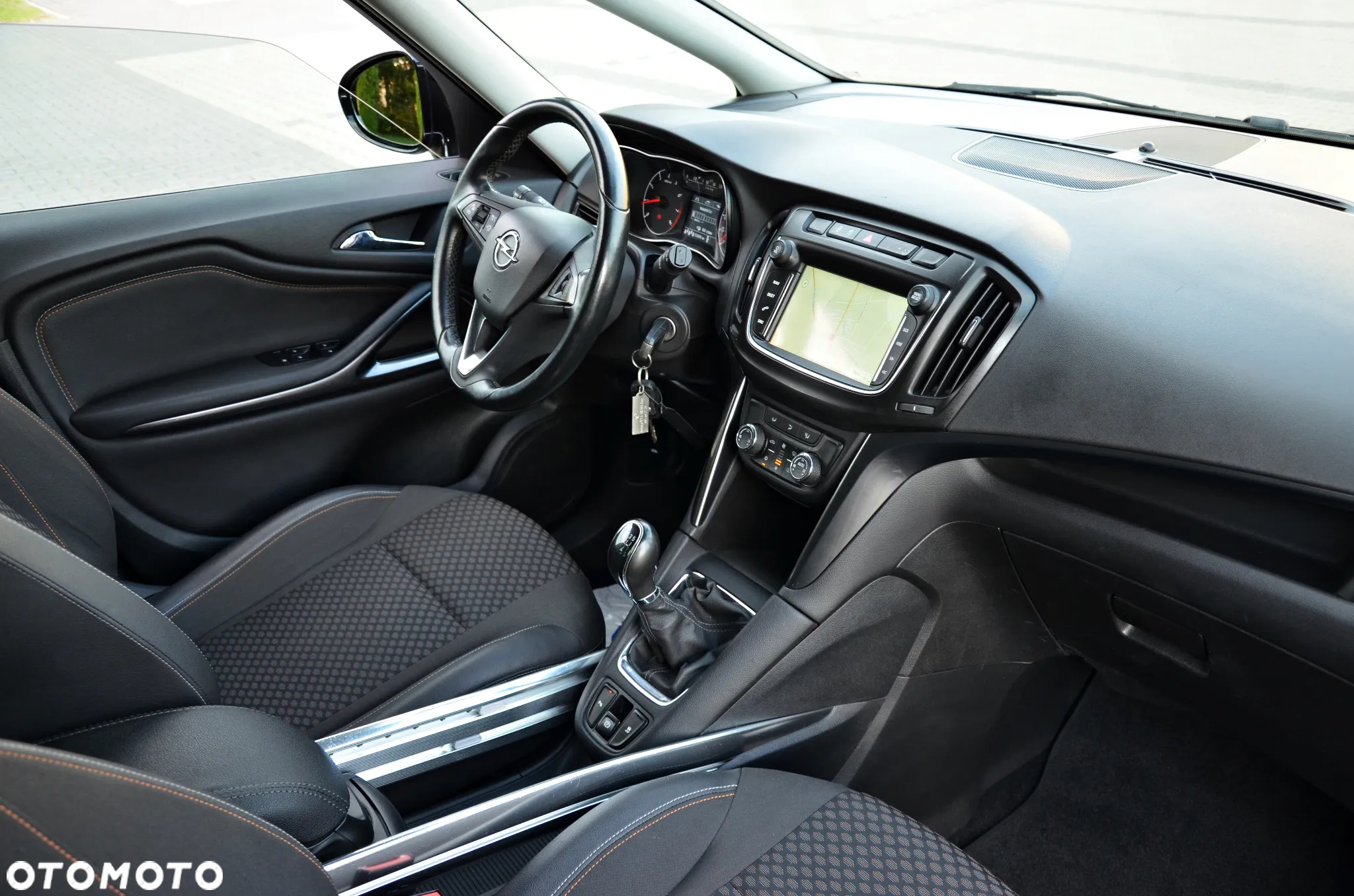 Opel Zafira - 29