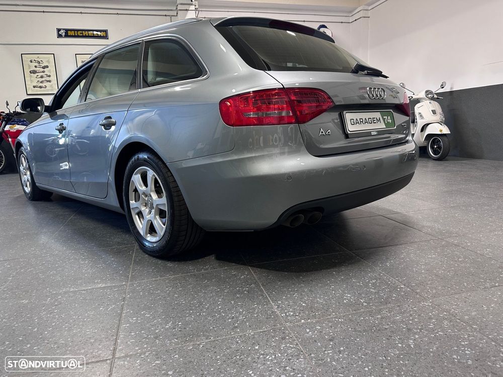 Audi A4 Avant 2.0 TDI exclusive - 24