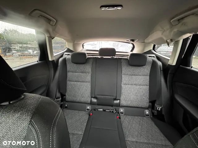 BMW X1 sDrive18d Sport Line - 27