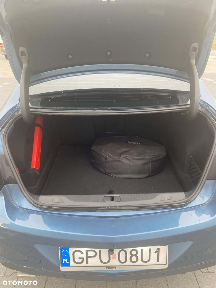 Opel Astra 1.4 T Enjoy EU6 - 19