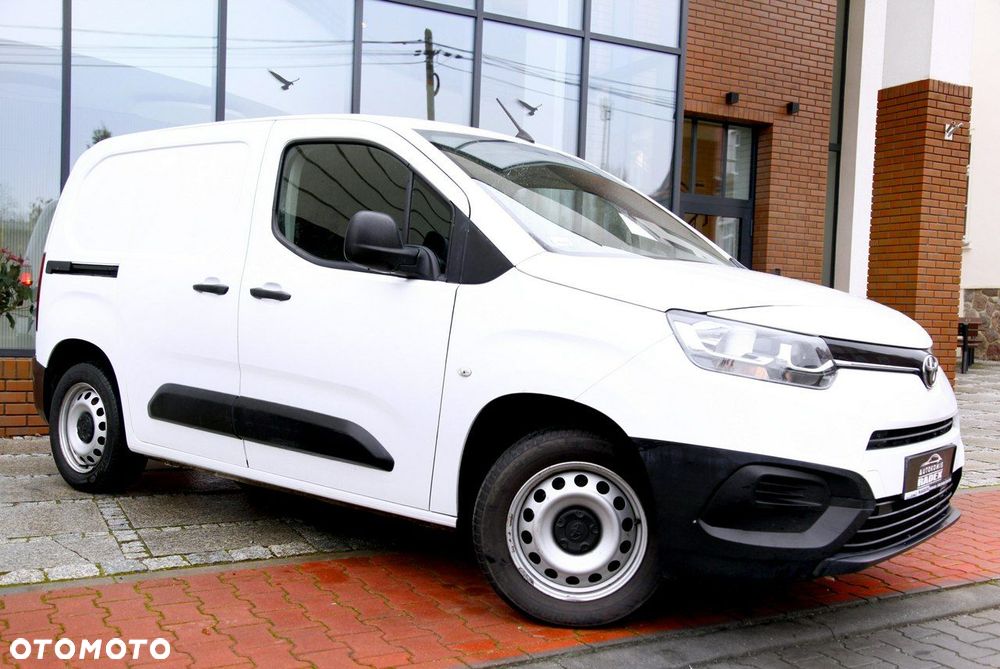 Toyota Proace City - 7