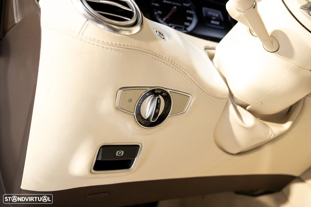 Mercedes-Benz S 63 AMG - 54