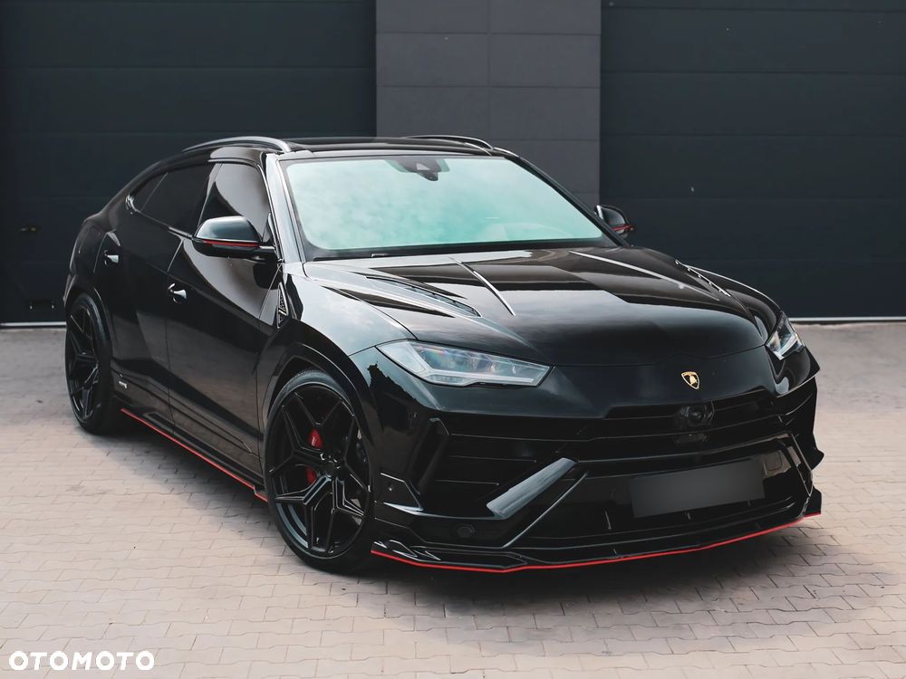 Lamborghini Urus - 4