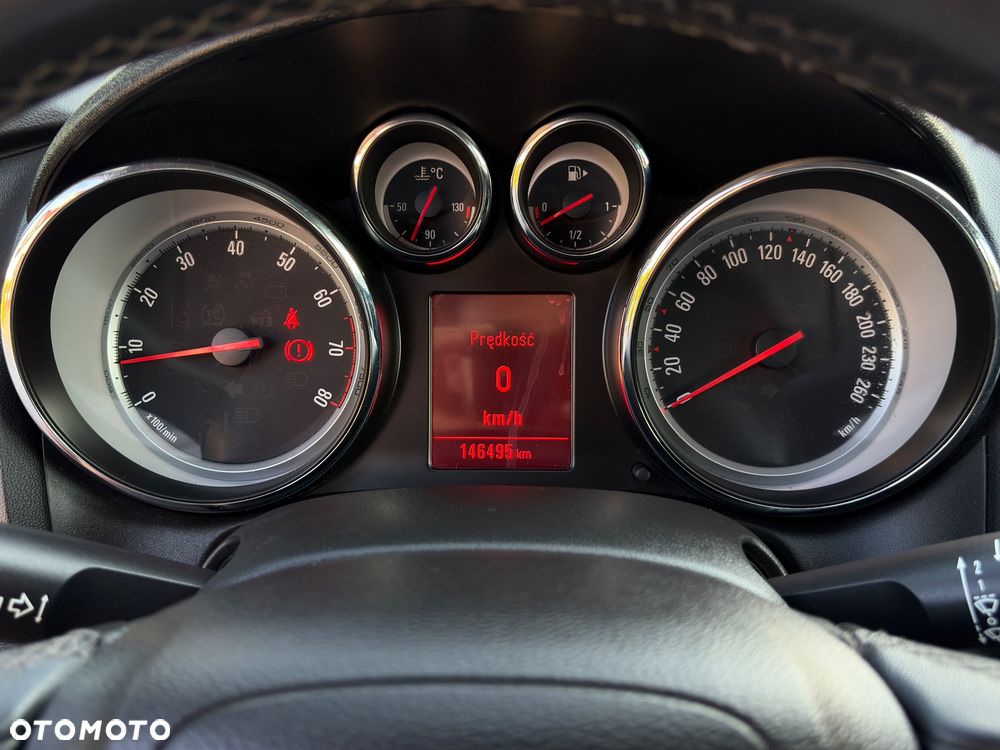 Opel Astra 1.4 Turbo Style - 22