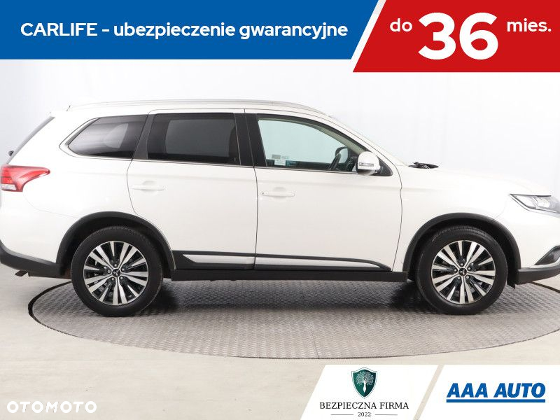 Mitsubishi Outlander - 7