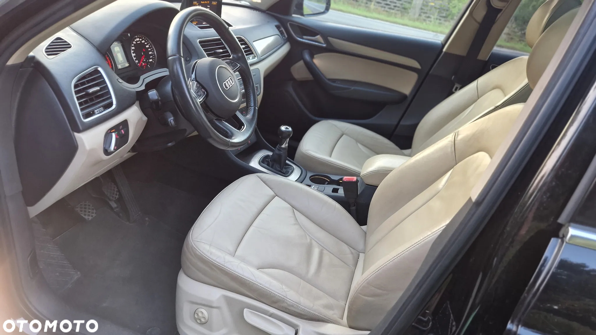 Audi Q3 2.0 TDI Design - 8