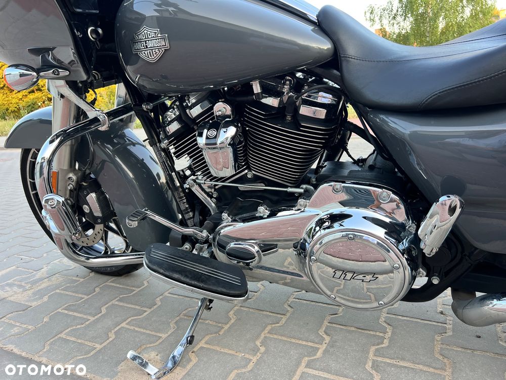 Harley-Davidson Touring Road Glide - 9