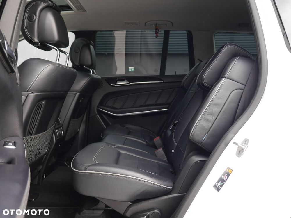 Mercedes-Benz GL 500 4-Matic - 26