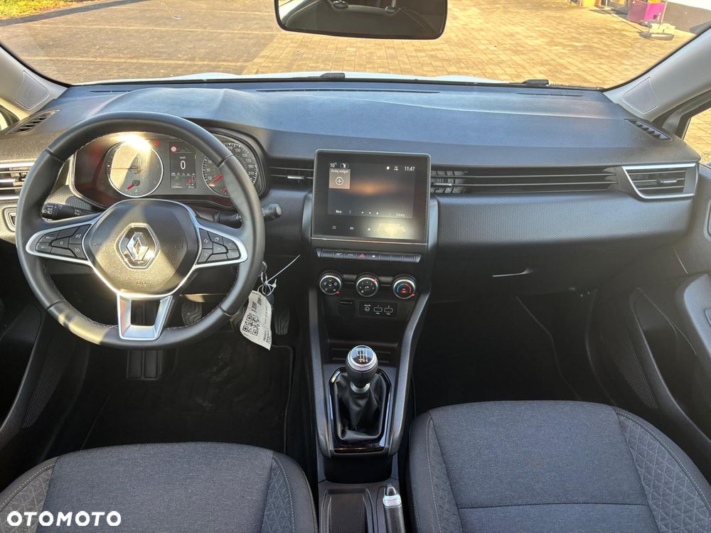 Renault Clio BLUE dCi 100 INTENS - 11