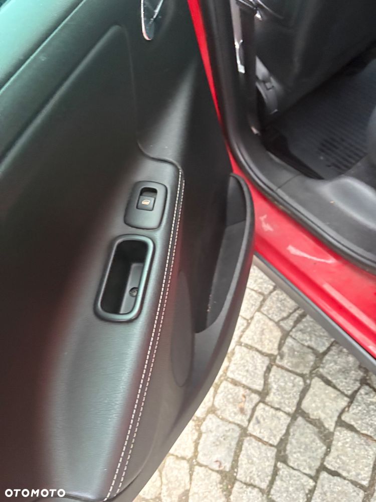 Peugeot 207 90 HDi FAP (Blue Lion) Urban Move - 10