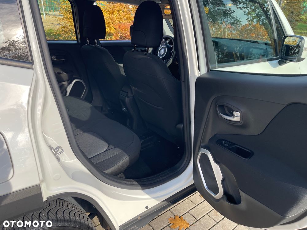 Jeep Renegade 1.3 GSE T4 Turbo Longitude FWD S&S - 34