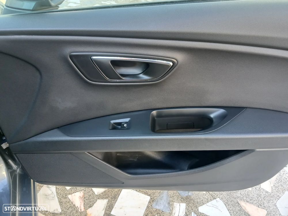 SEAT Leon 1.6 TDI Style S/S - 24