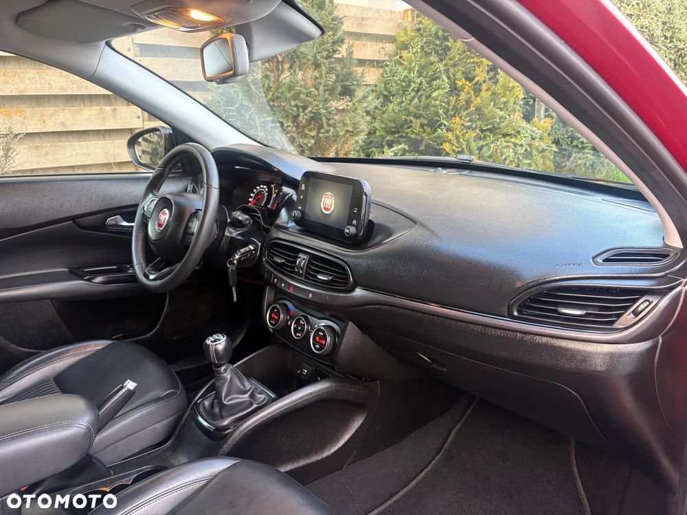 Fiat Tipo 1.4 T-Jet 16v S-Design - 11