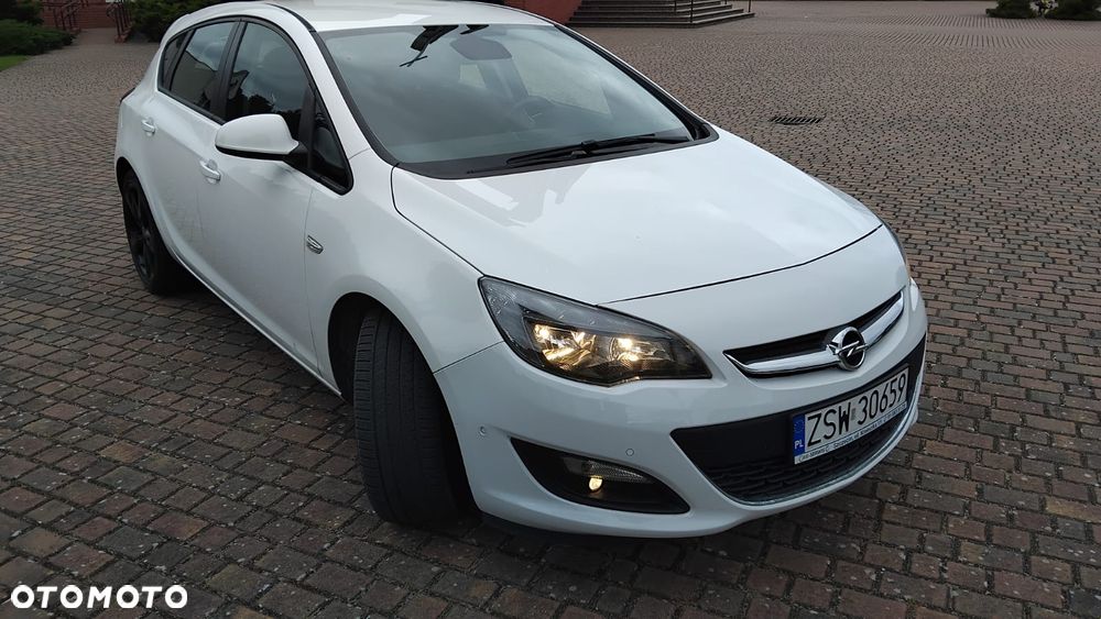 Opel Astra 1.6 CDTI Enjoy - 2