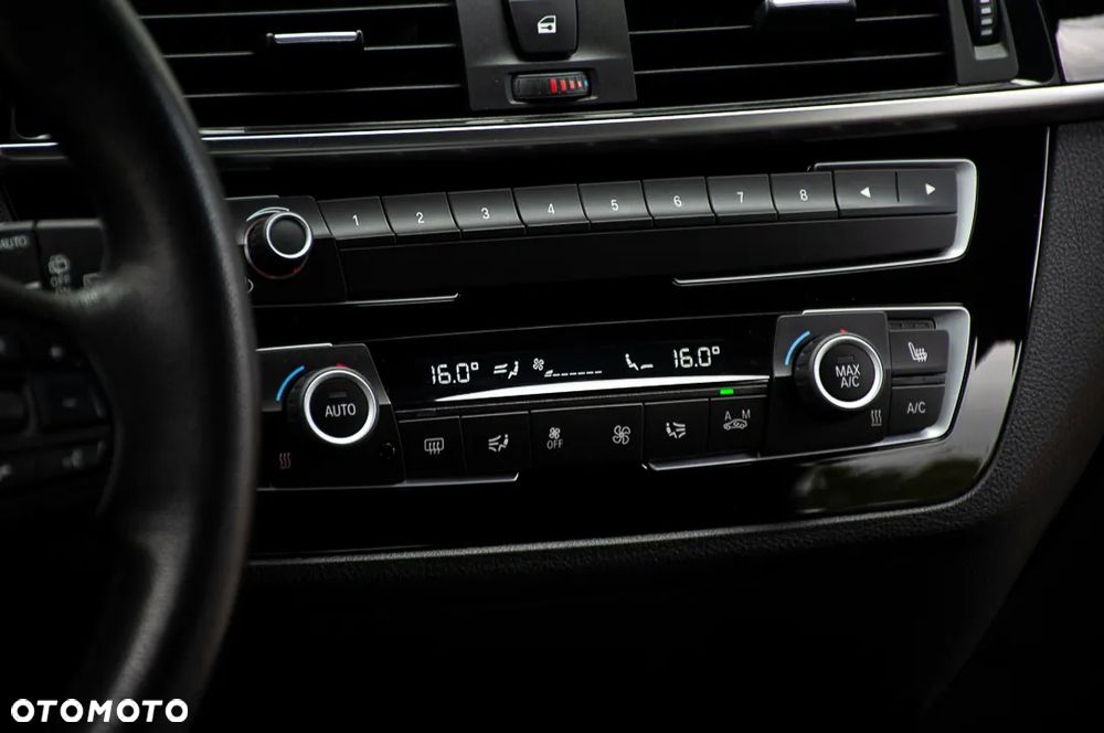 BMW Seria 1 116d EfficientDynamics Edition Sport Line - 33