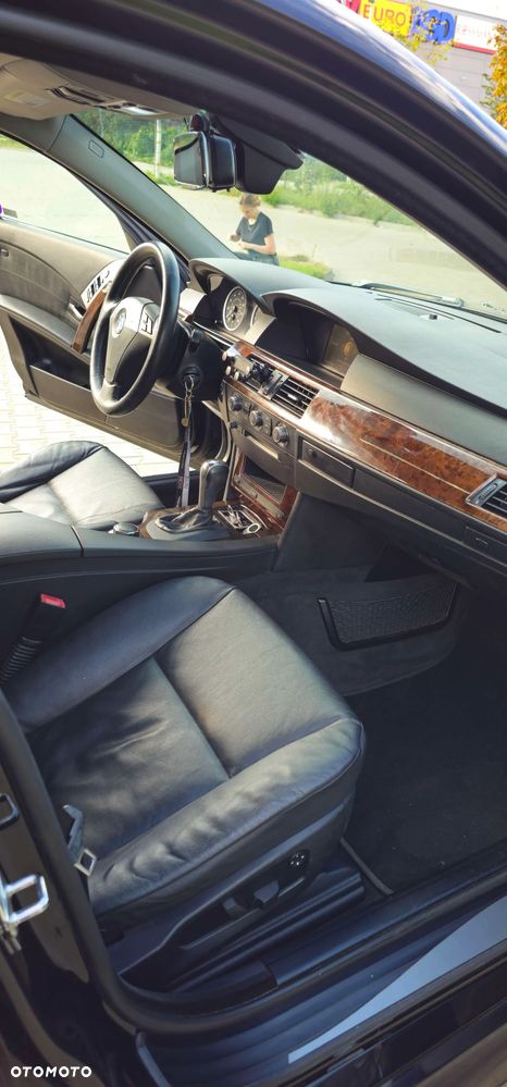 BMW Seria 5 530xi - 21