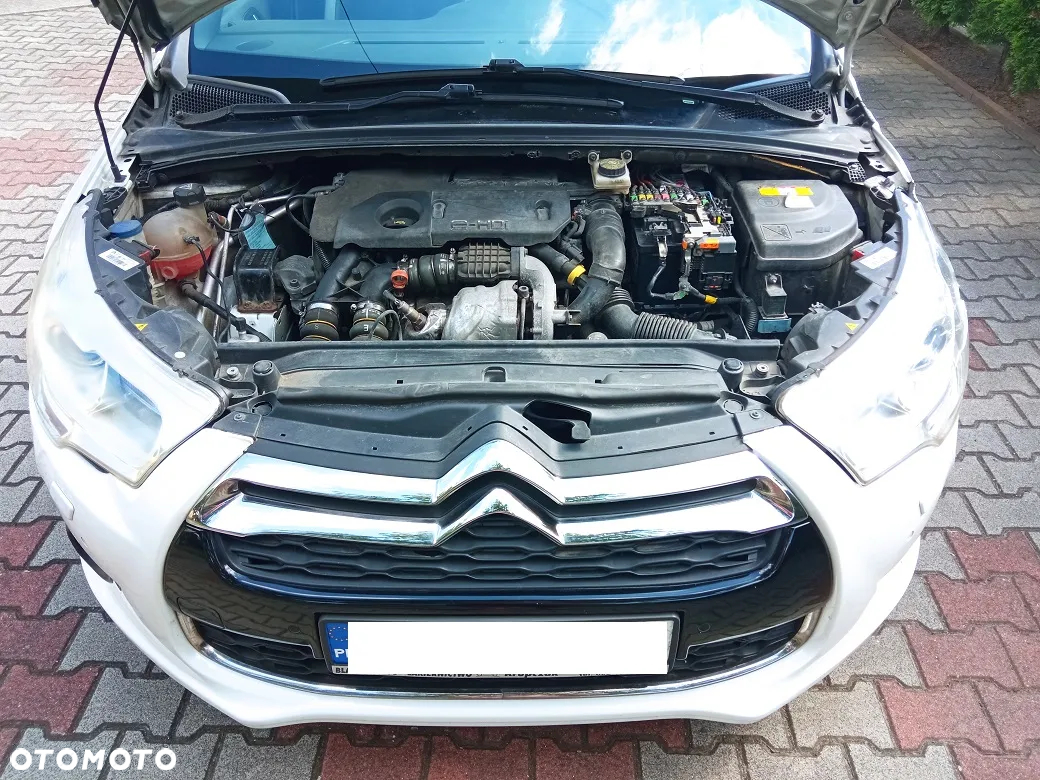 Citroën DS4 1.6 HDi SoChic - 21