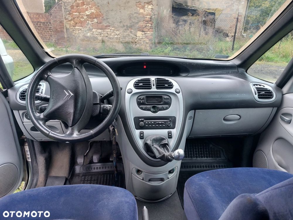Citroën Xsara Picasso - 8