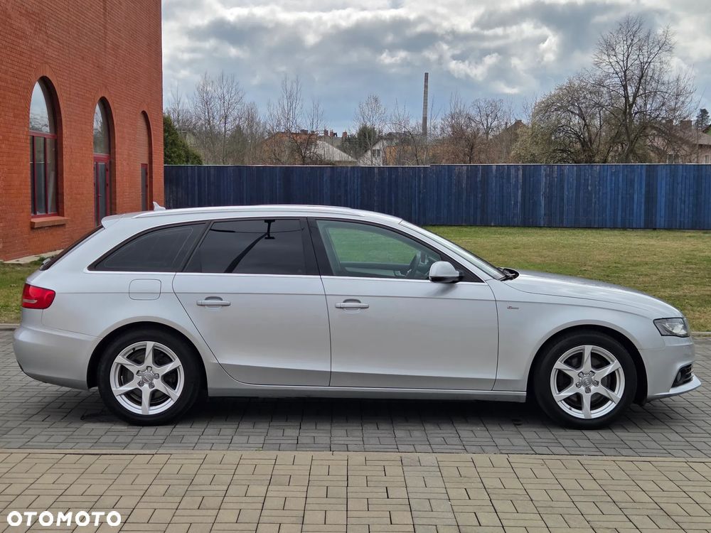 Audi A4 Avant 1.8 TFSI quattro Ambiente - 2
