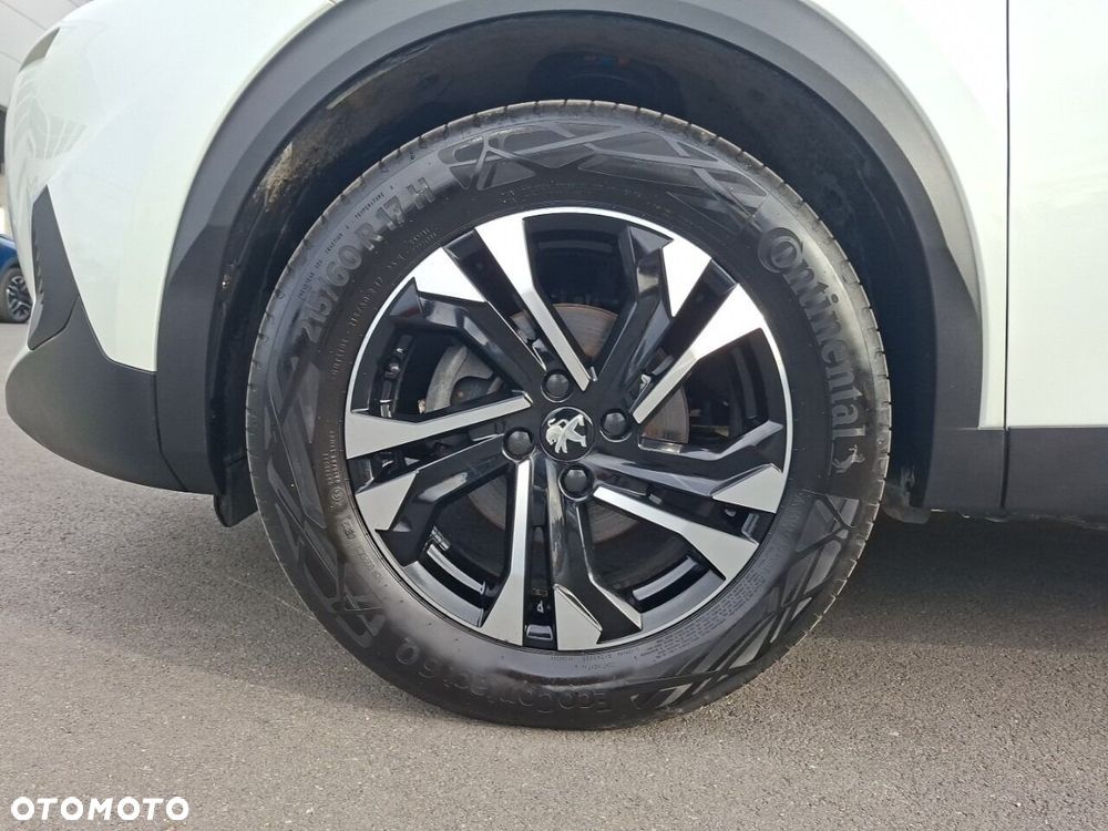 Peugeot 2008 1.2 PureTech Allure S&S EAT8 - 12