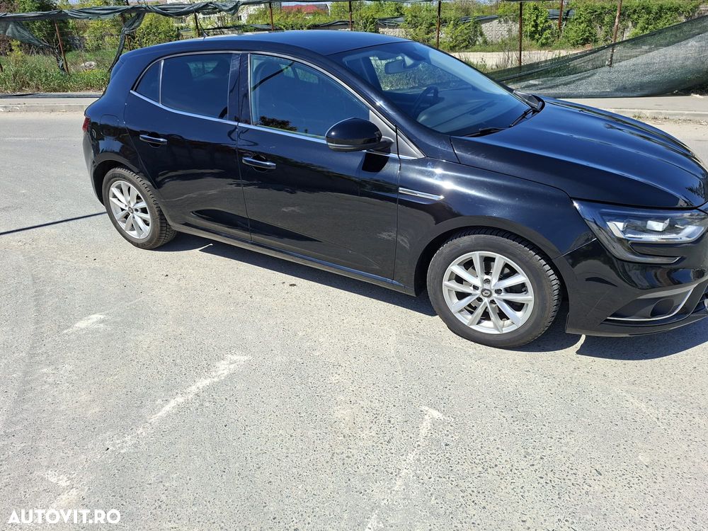 Renault Megane Blue dCi 116 EDC Zen - 4