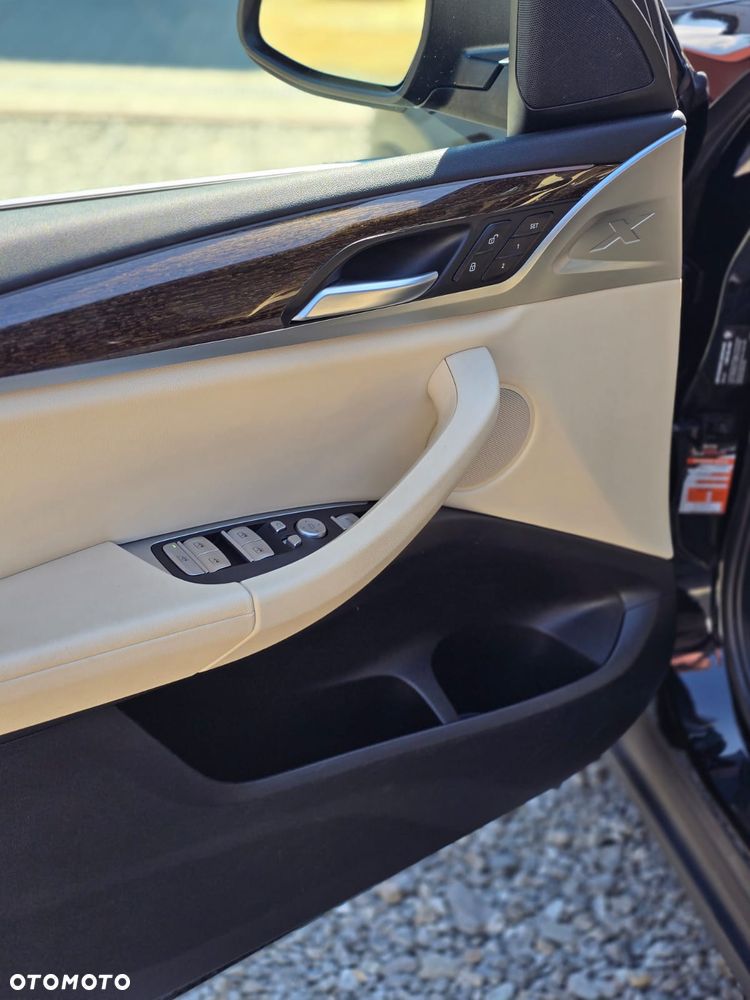 BMW X3 xDrive30i xLine - 14