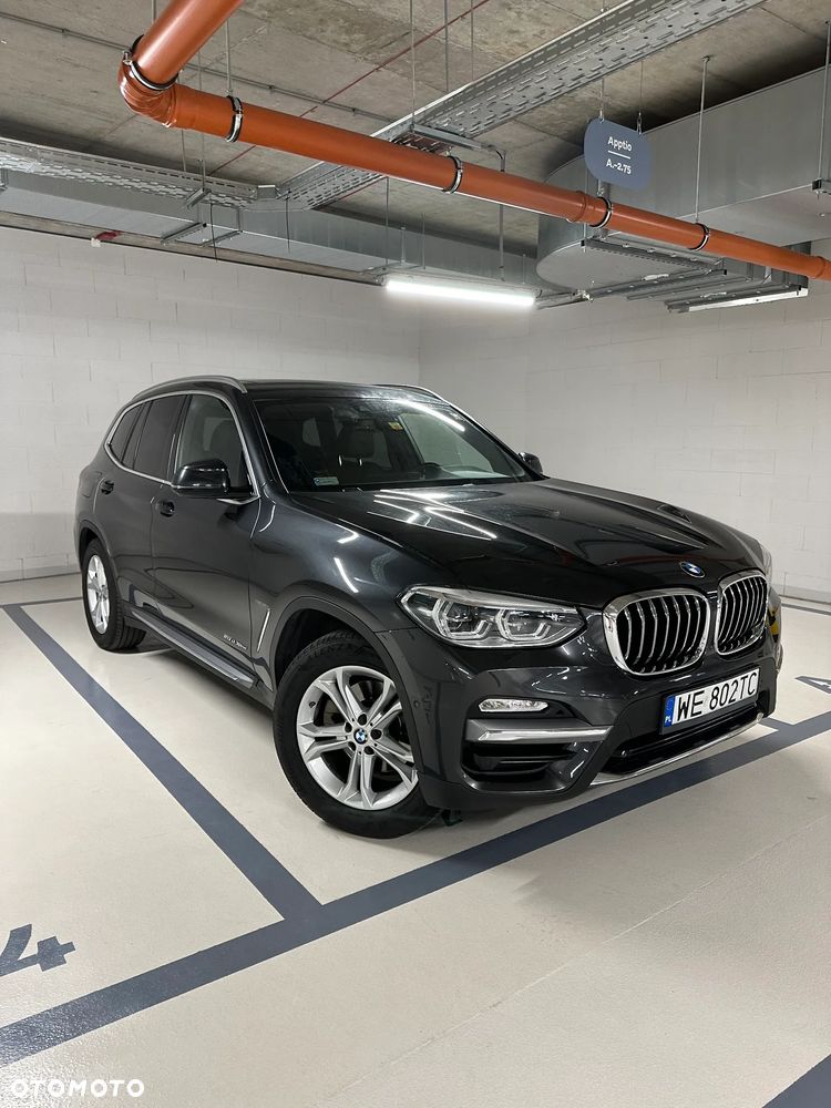 BMW X3 xDrive20d Luxury Line - 3